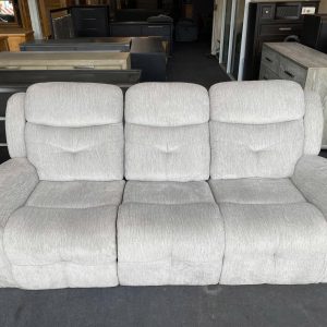 SF2303